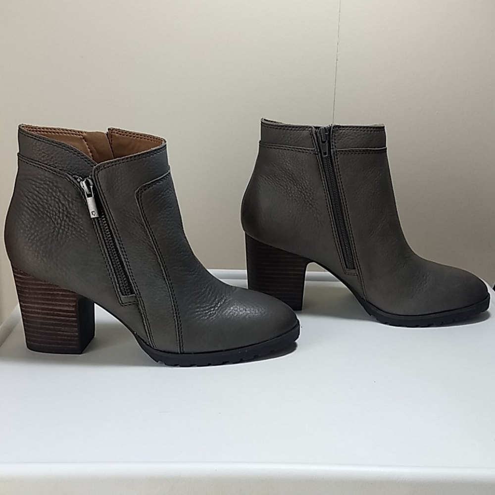 Lucky Brand Nilafa high heel ankle boots size 10